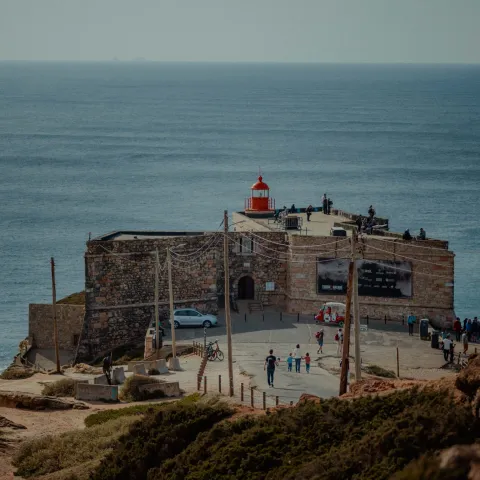 Giant Waves in Nazaré.