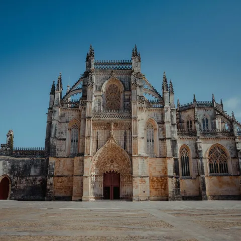 How to Visit Batalha Monastery.